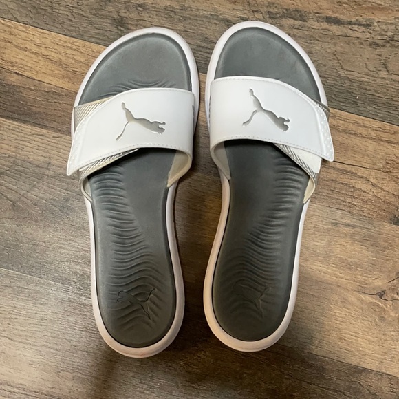 Puma sliders - Picture 1 of 5